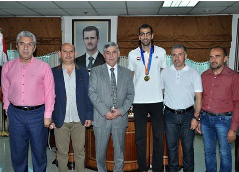 اللواء جمعة يهنئ اللاعب مجد غزال بإنجازه في سلسلة الجائزة الكبرى الآسيوية وتأهله إلى بطولة العالم