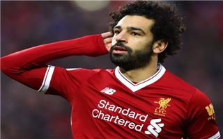 أسطورة ليفربول يحذر من الاعتماد كليًا على صلاح